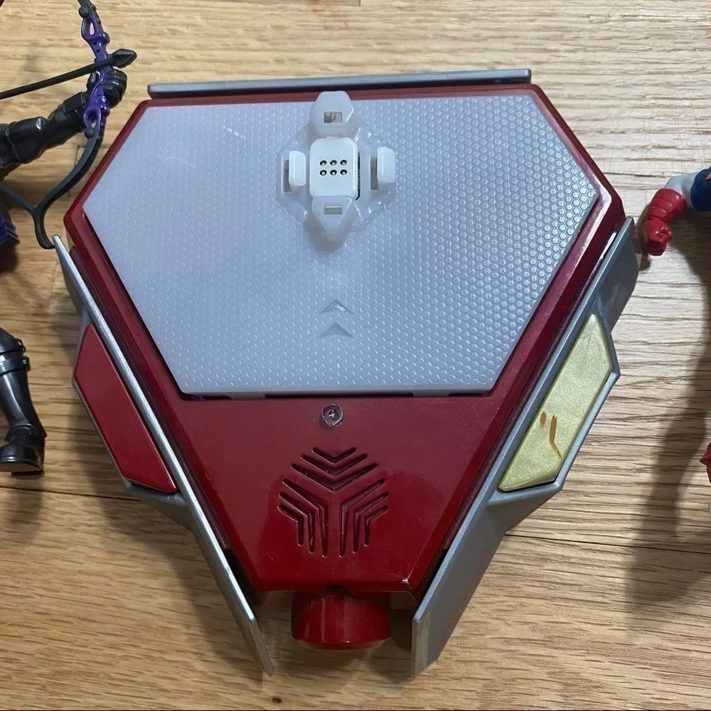Marvel Playmation Avengers Hawkeye Captain America Power Base Bundle